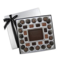 Charger l&#39;image dans la galerie, Classic Custom Chocolate Delights Gift Box
